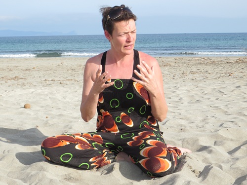 Transformatieve bodymind coaching met Monique op Sardinie.